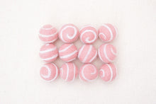 Load image into Gallery viewer, swirl felt balls pink with white swirl