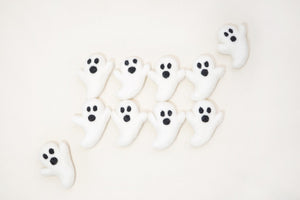 needle felted ghosts halloween decor