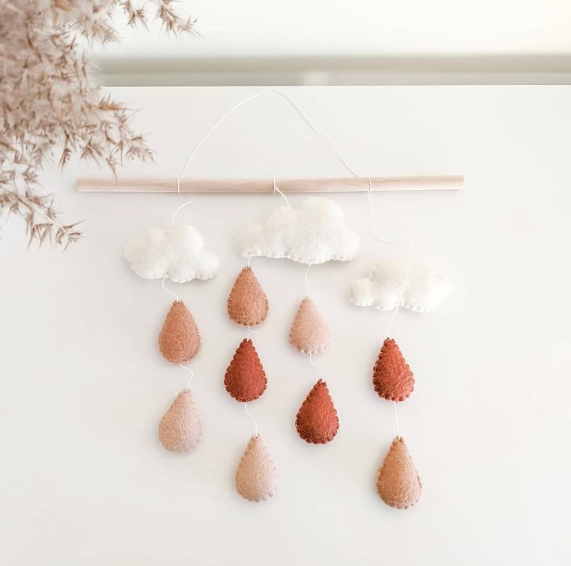 felt crafts raindrops and clouds