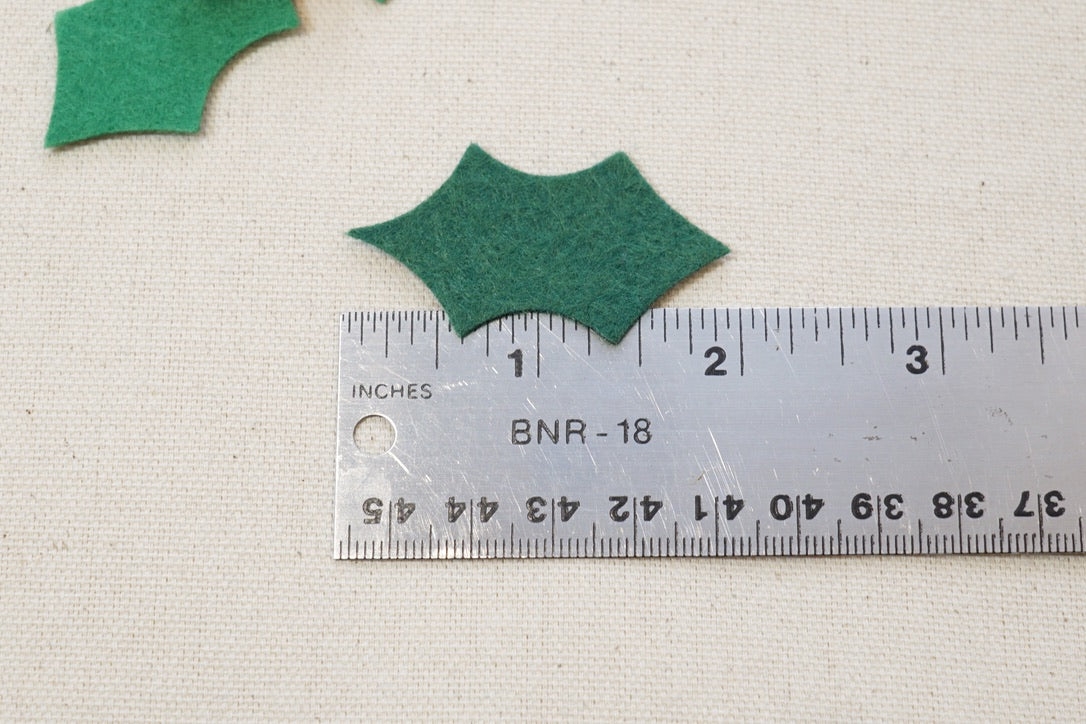 Set of 54 Holly Leaf Die Cuts - medium