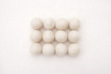 Load image into Gallery viewer, felt balls