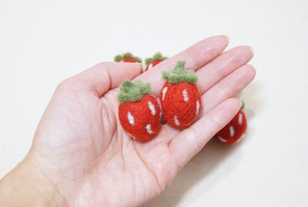 Felt Strawberries (small) - Red