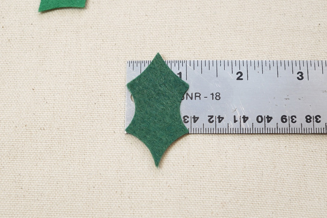 Set of 54 Holly Leaf Die Cuts - medium