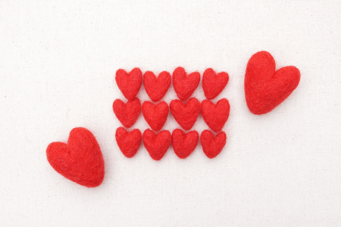 Red Mini Felt Hearts