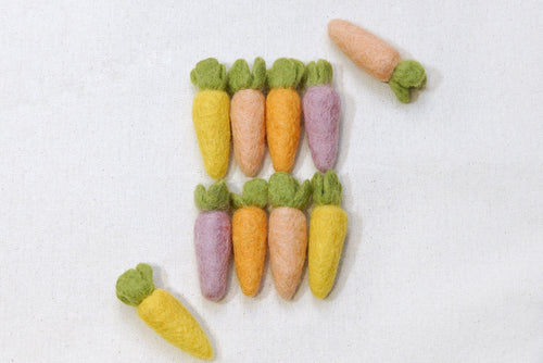 Small Felt Rainbow Carrots
