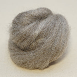 Medium Natural Corriedale Wool Roving