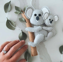 Load image into Gallery viewer, Silver Grey Wool Blend Felt