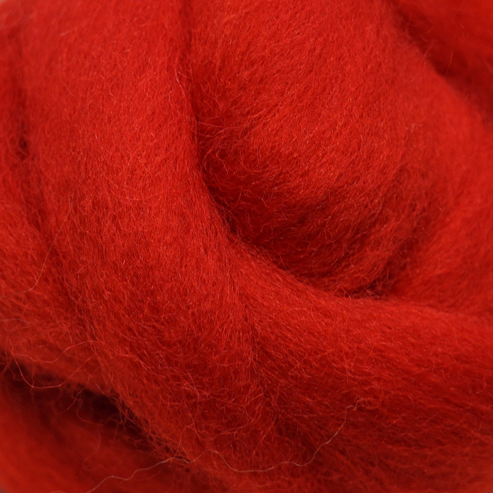 Red Corriedale Wool Roving (25g)